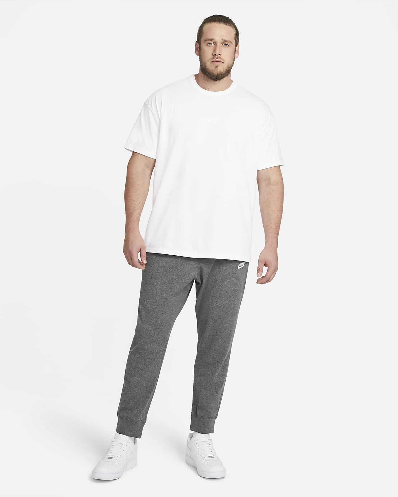 Nike Sportswear Premium Essential Men's T-Shirt. Nike SI