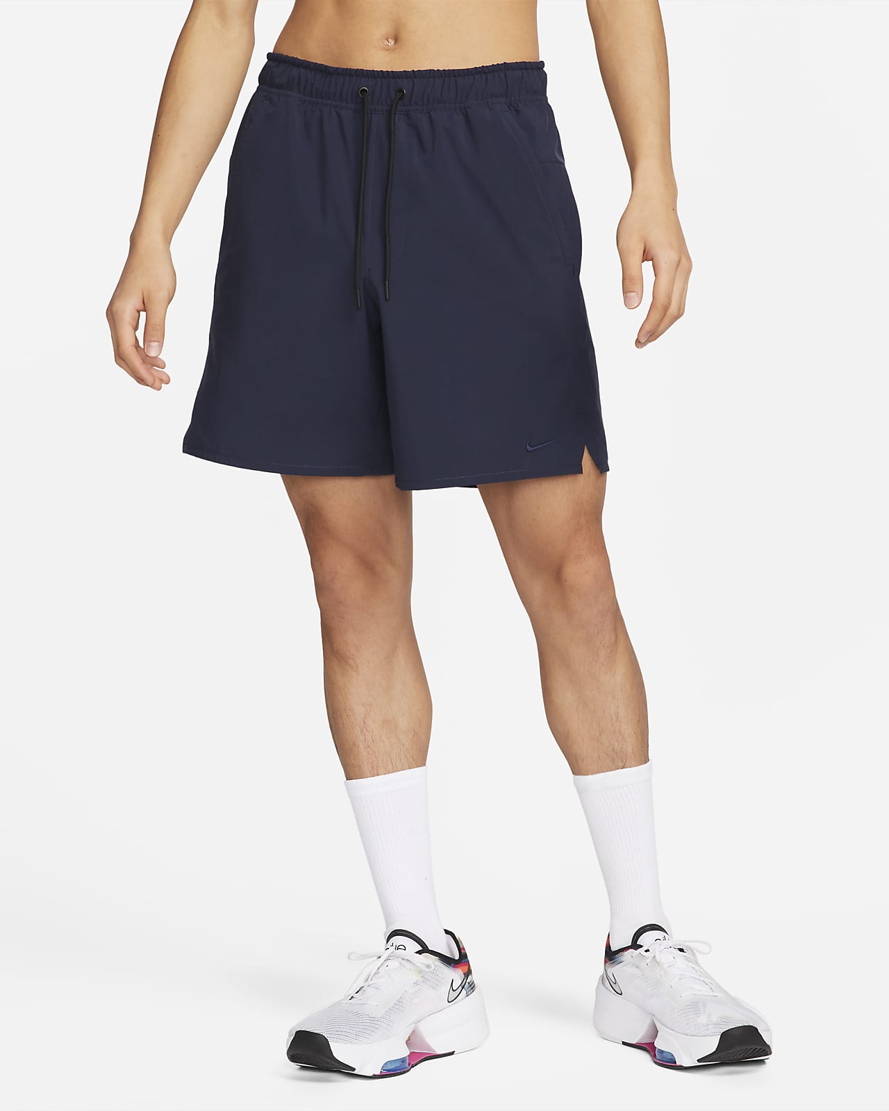 Nike Dri-FIT Unlimited 男款 7" 無襯裡多功能短褲