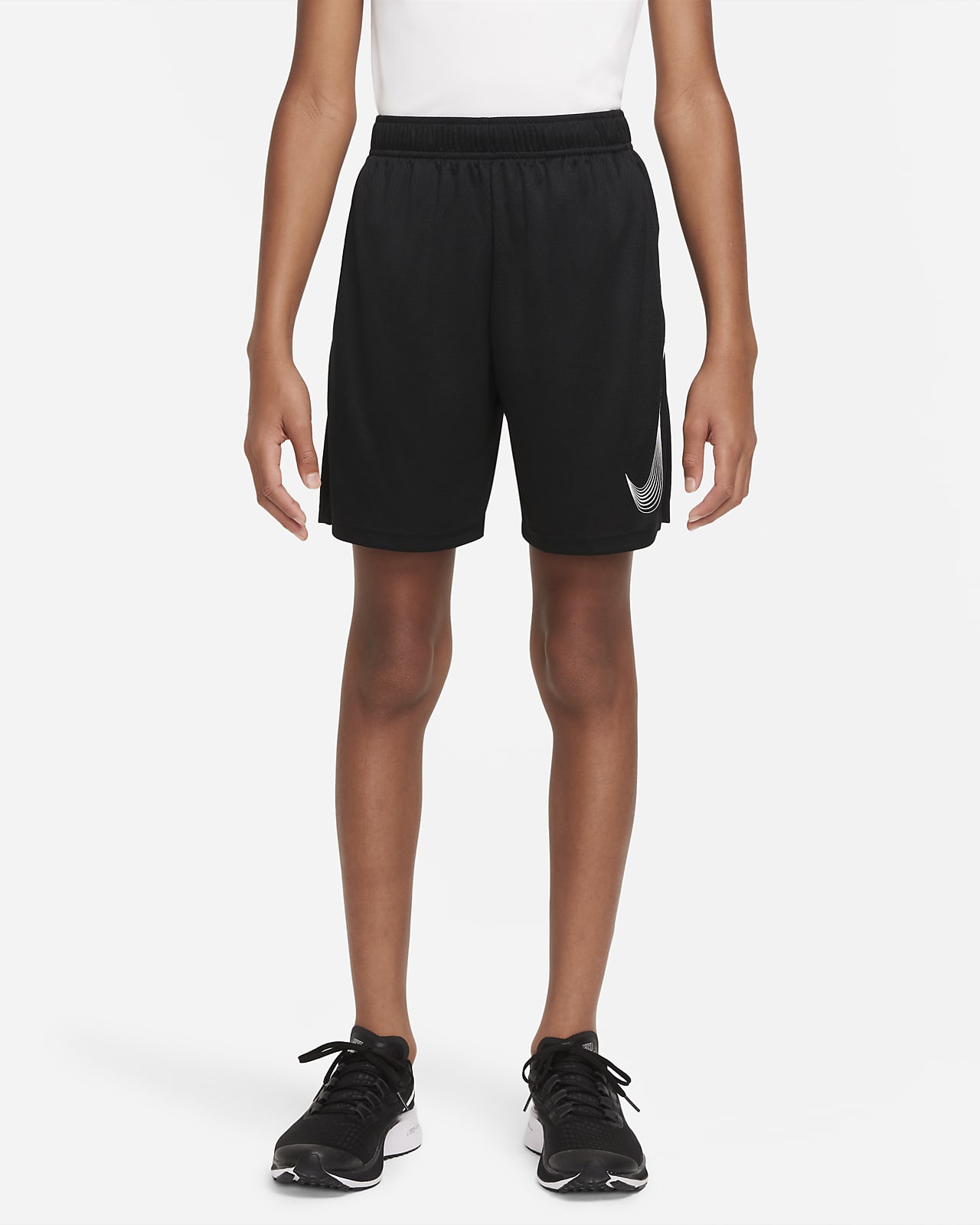 Nike Dri-FIT Genç Çocuk (Erkek) Antrenman Şortu