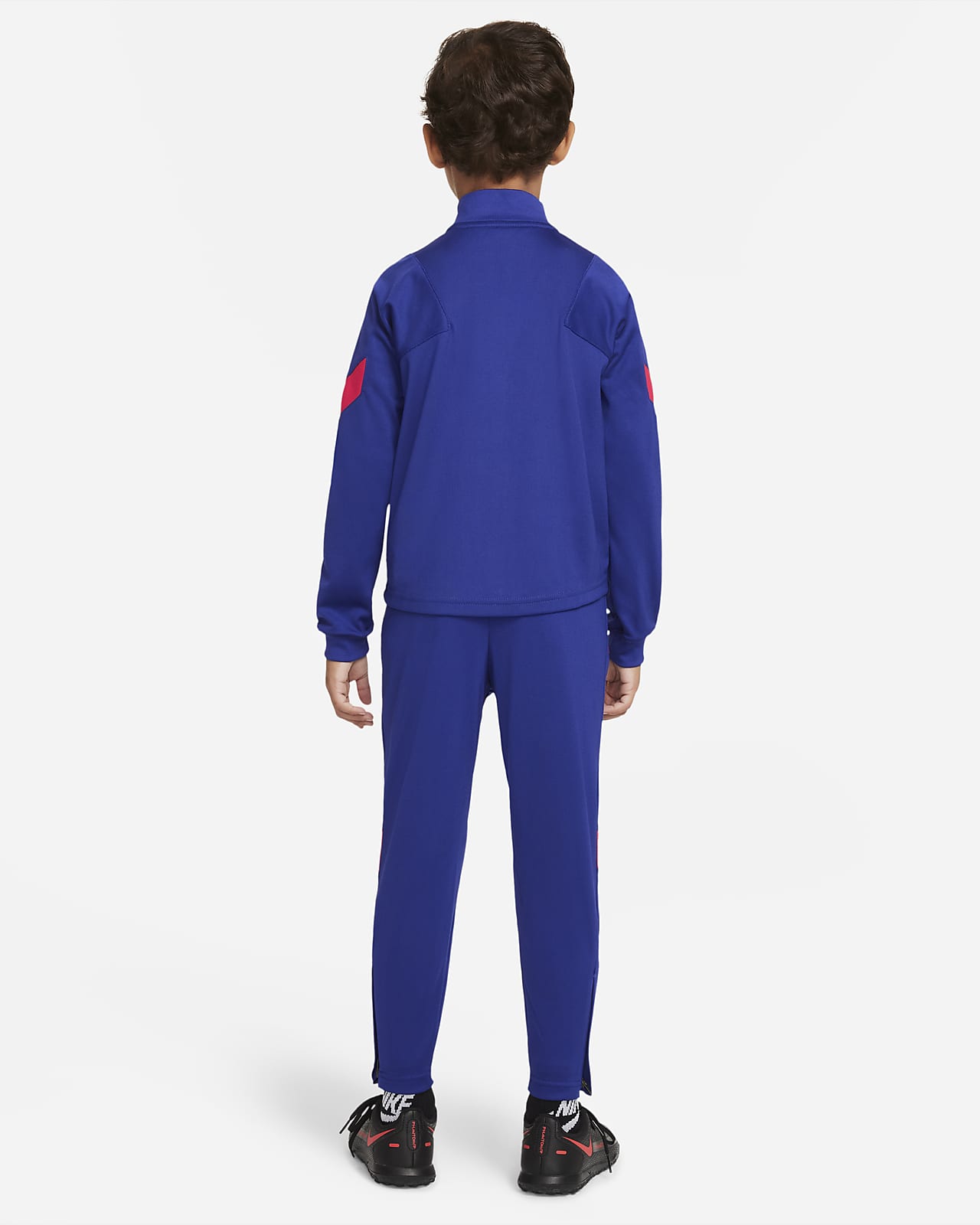 younger boys nike tracksuit