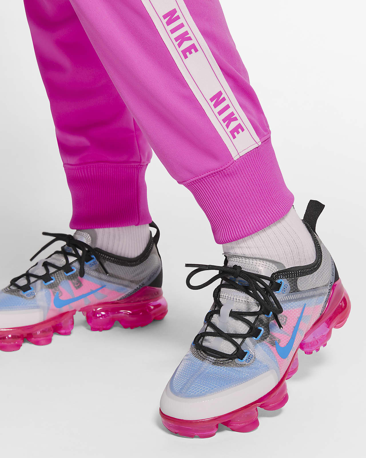 nike air tracksuit girls