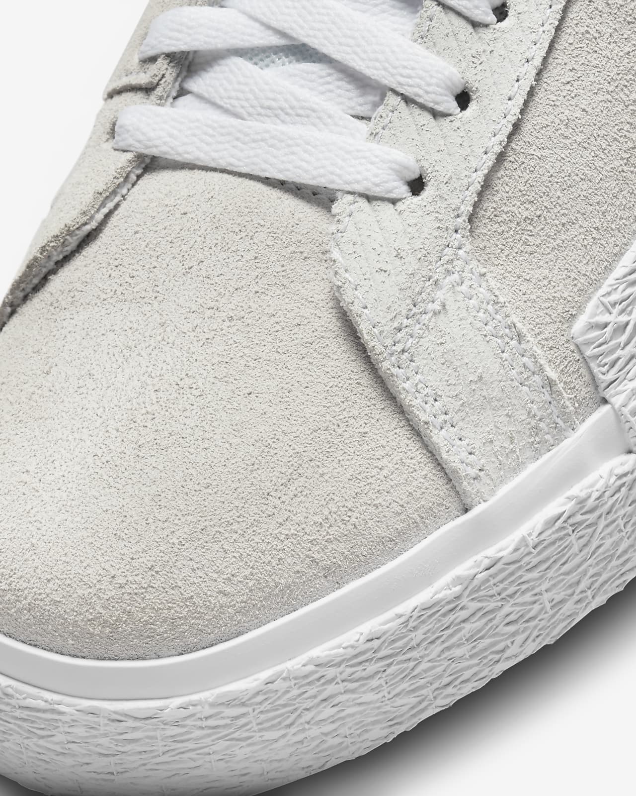 Nike SB Zoom Blazer Mid PRM Skate Shoes 