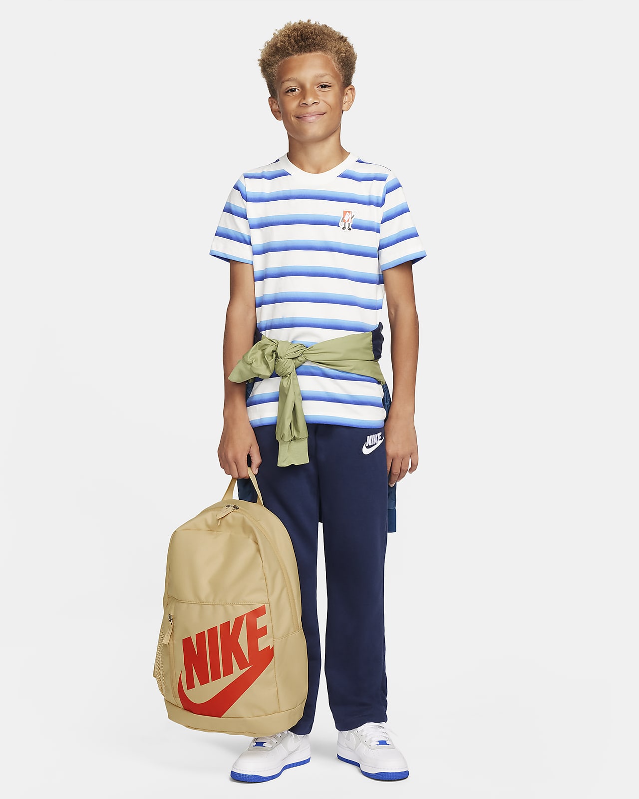 Boy nike sales rolling backpack