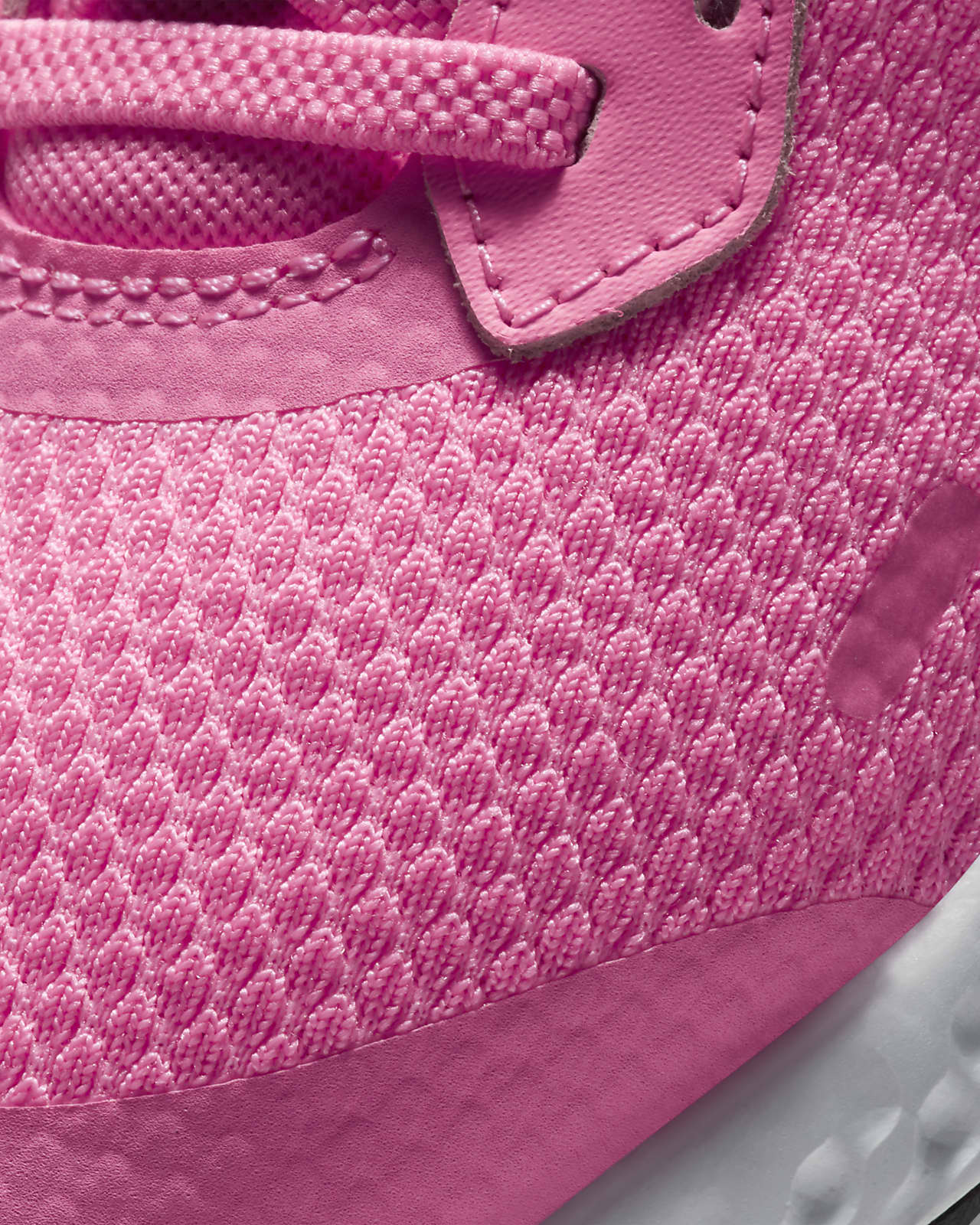 nike revolution 5 flyease pink