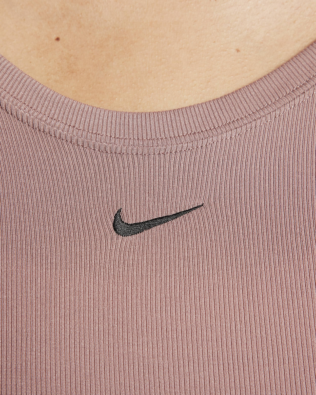 Nike Sportswear Chill Knit Women's Tight Scoop-Back Long-Sleeve Mini-Rib  Top.