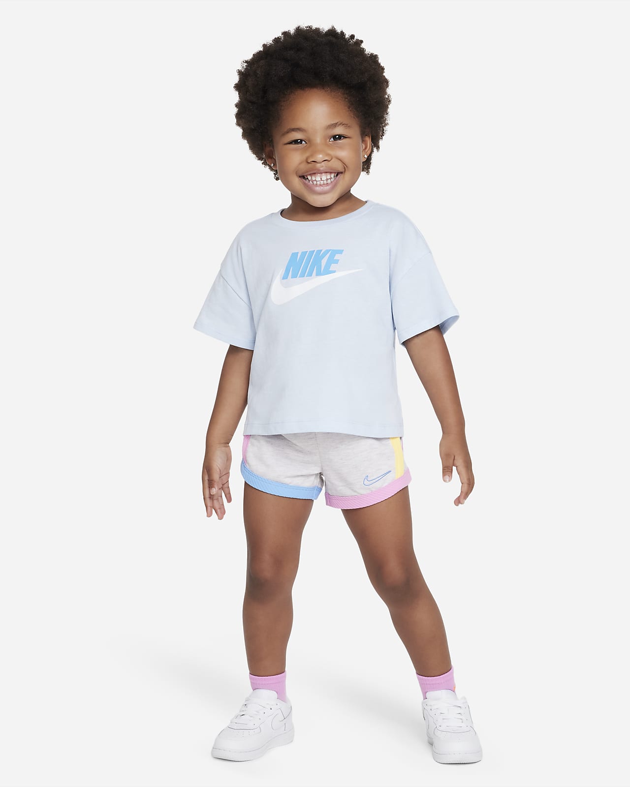 Stratford on Avon Zanahoria siglo Nike Toddler Shorts. Nike.com