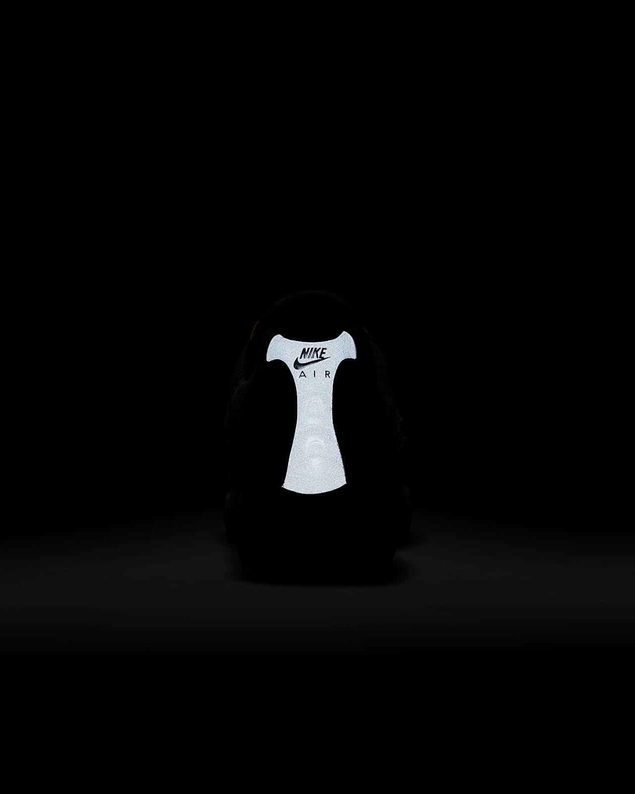 Nike公式 ナイキ X キム ジョーンズ エア マックス 95 シューズ オンラインストア 通販サイト