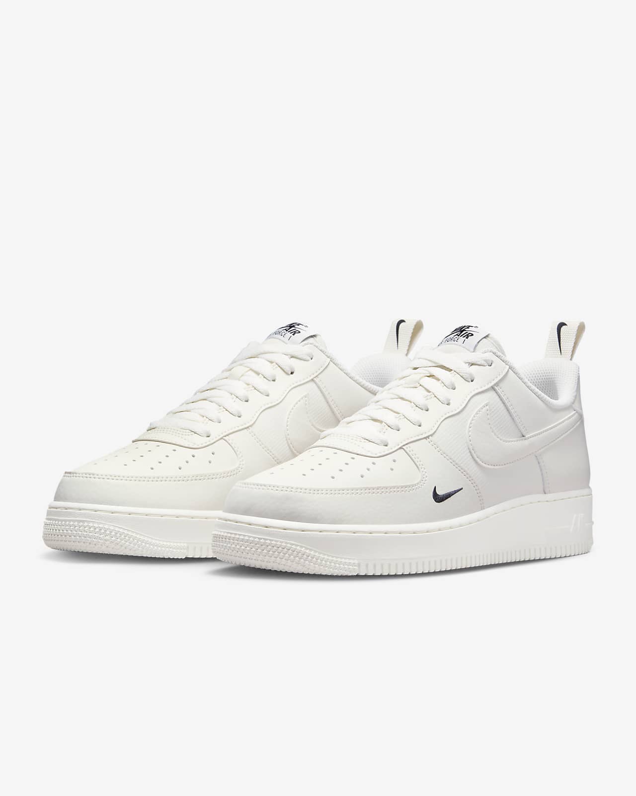 Nike air force hotsell 1 07 erkek