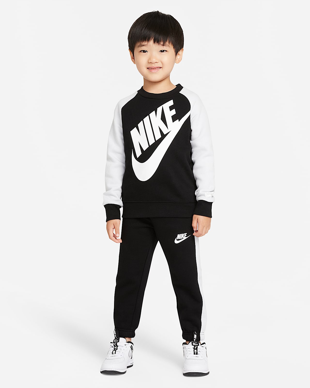 Nike Toddler Crew and Pants Box Set 