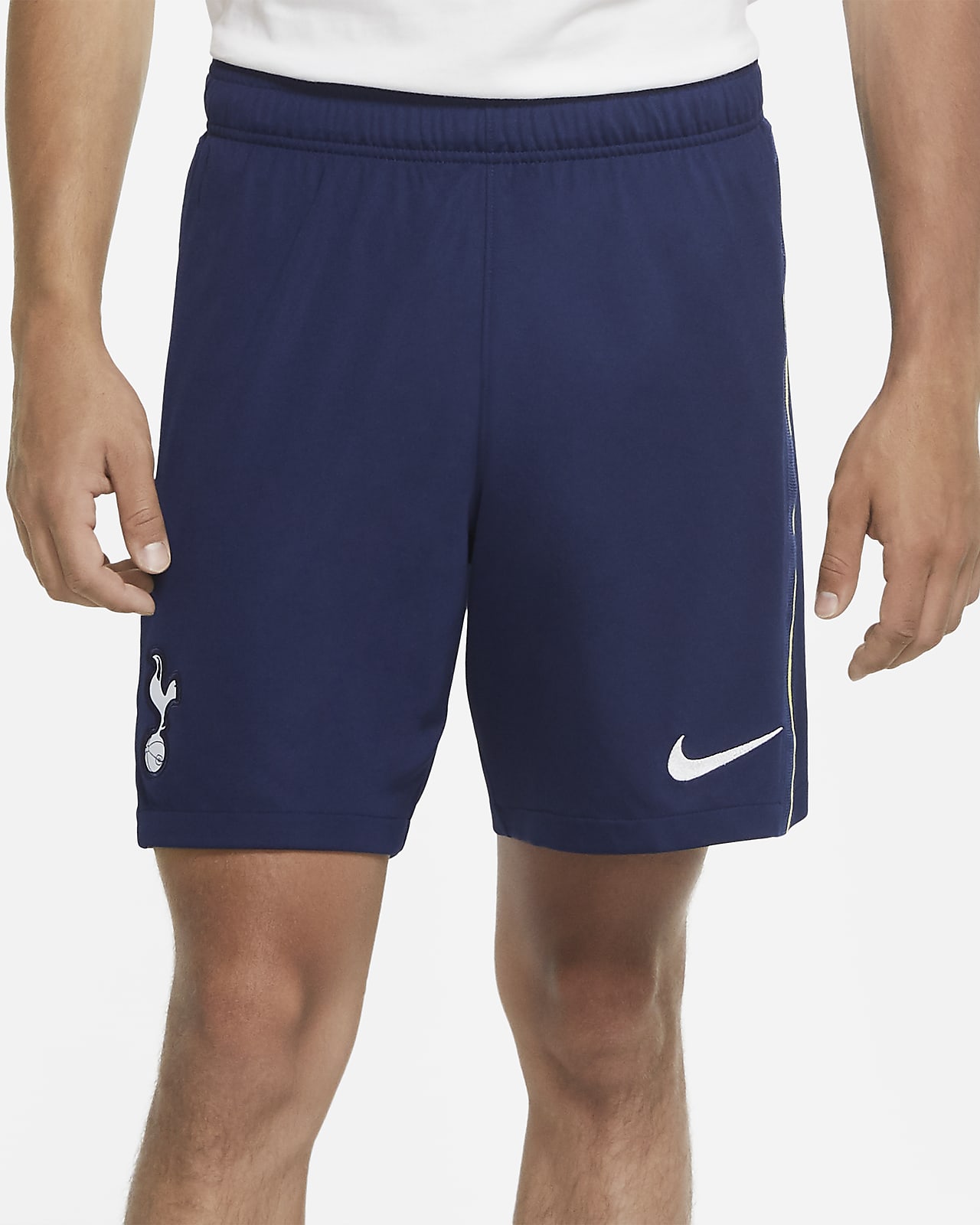 tottenham nike shorts