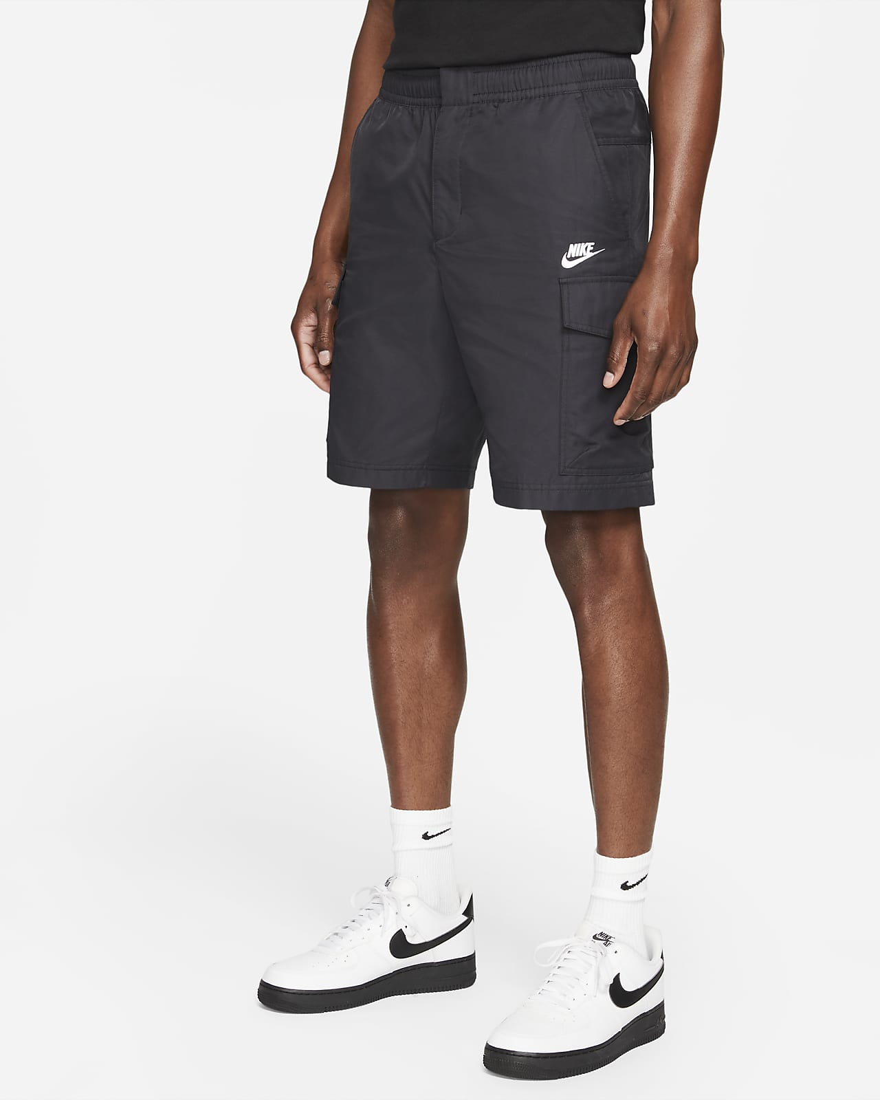 Unlined Utility Cargo Shorts. Nike 