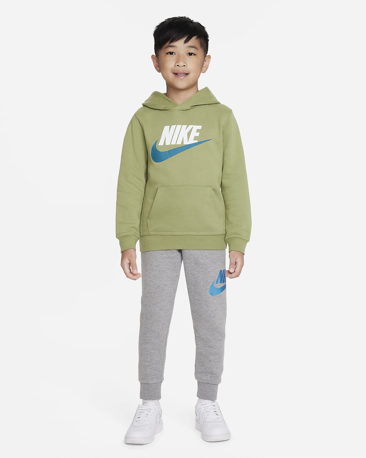 Sudadera con gorro sin cierre para niños talla pequeña Club Nike.com