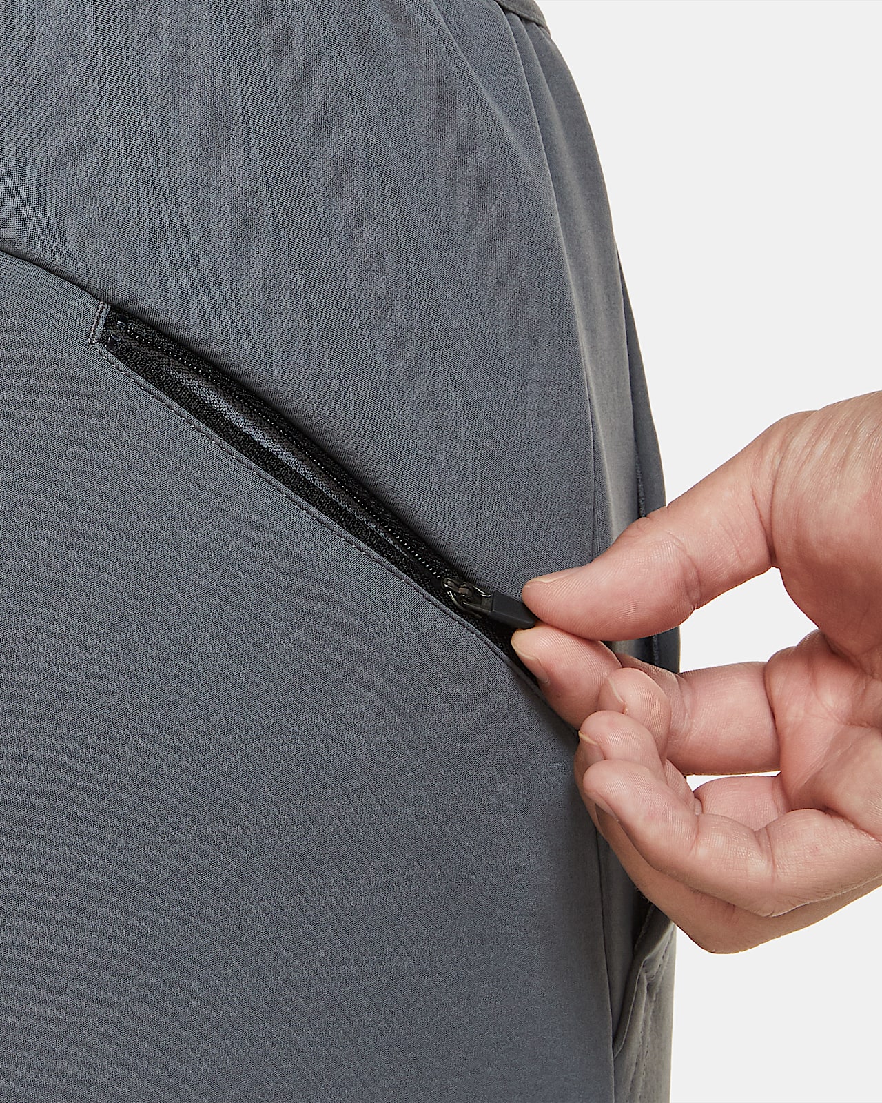 Nike公式 ナイキ サーマ メンズ トレーニングパンツ オンラインストア 通販サイト