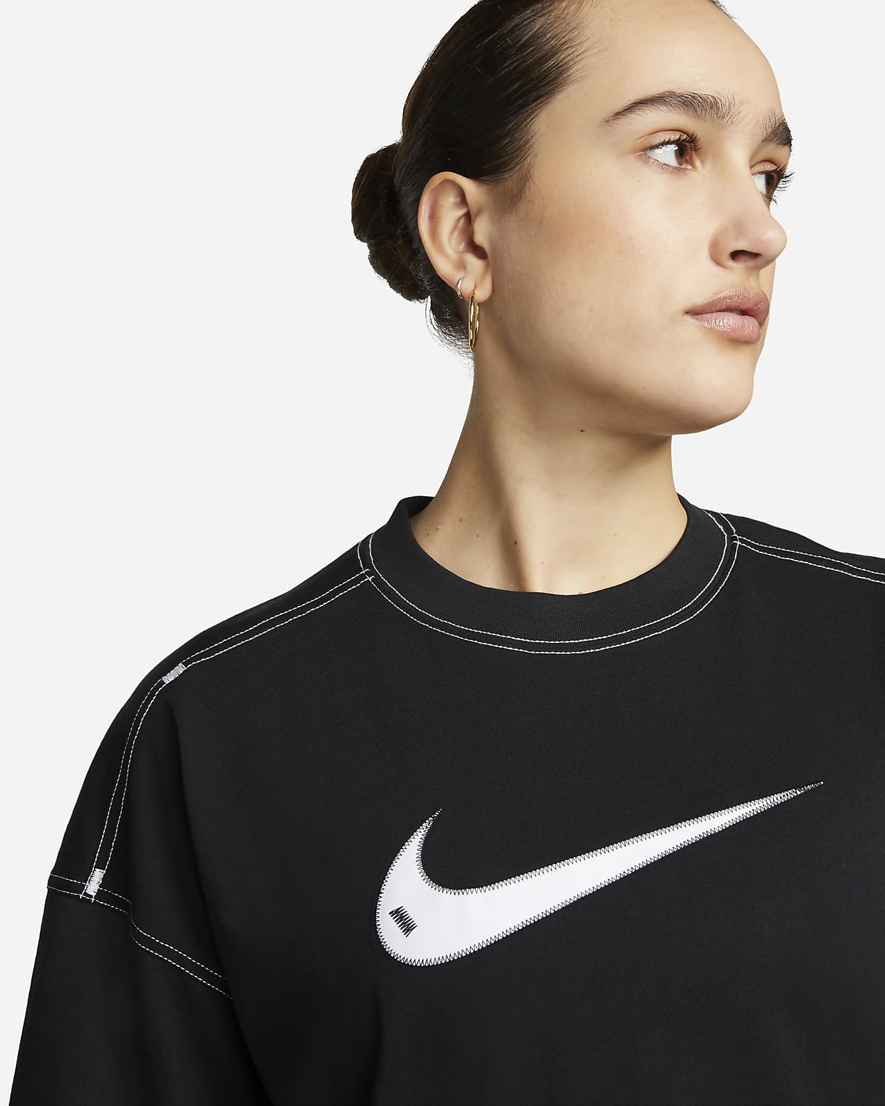 Manhattan graduado Hacer deporte Nike Sportswear Swoosh Camiseta de manga corta - Mujer. Nike ES