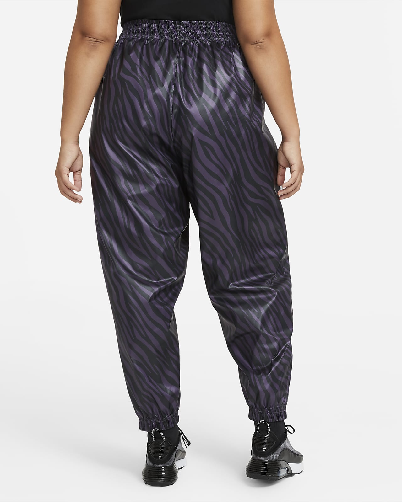 plus size women's nike pants