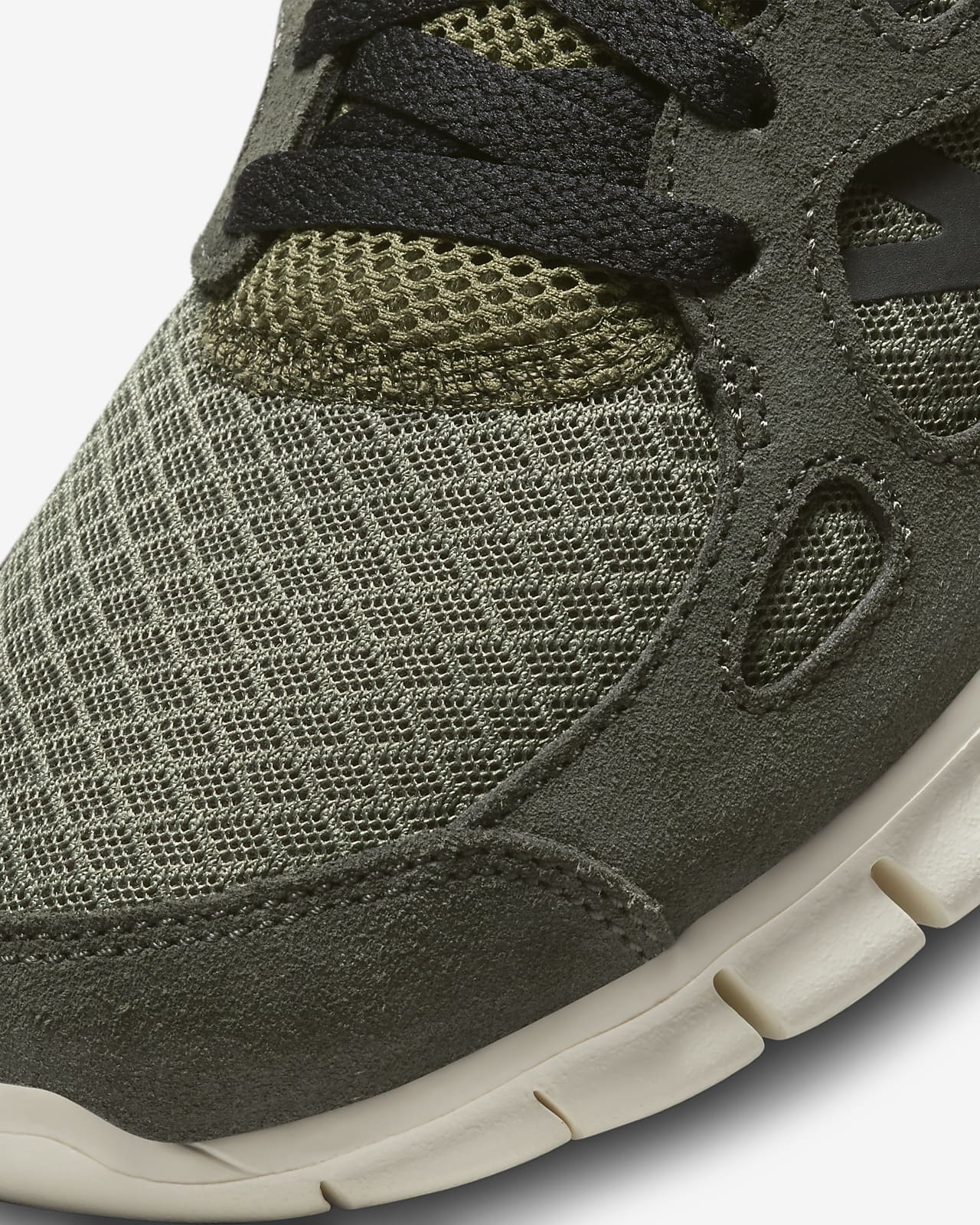 nike free run 2 trainers