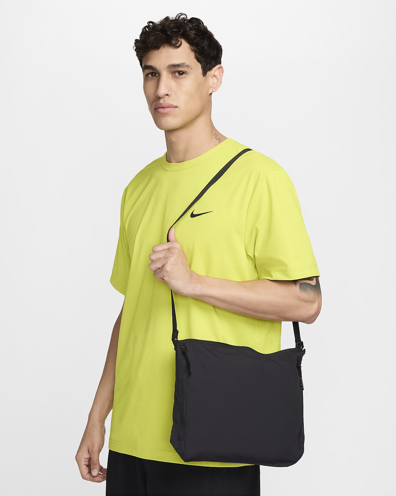 UV-Protective Clothing. Nike AU