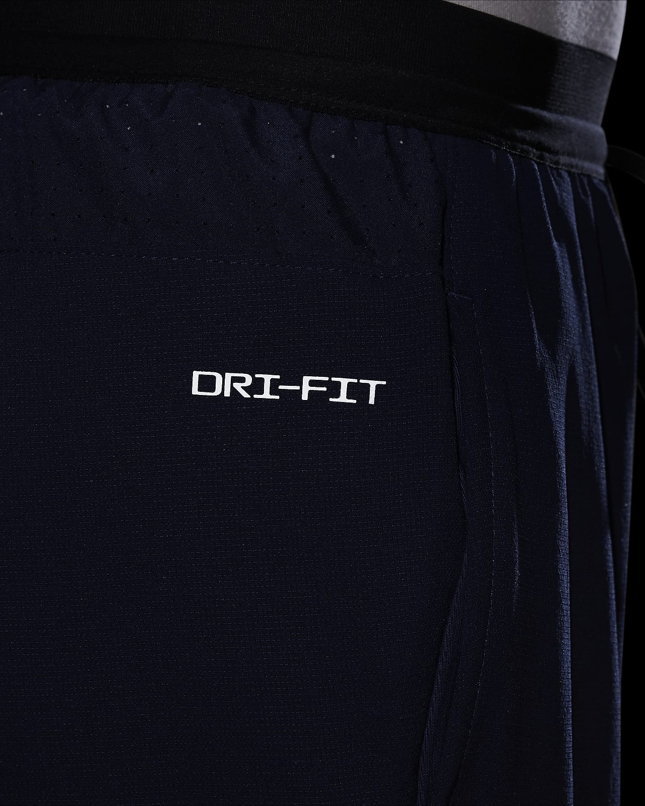 Nike Multi Tech EasyOn Older Kids' (Boys') Dri-FIT Training Trousers