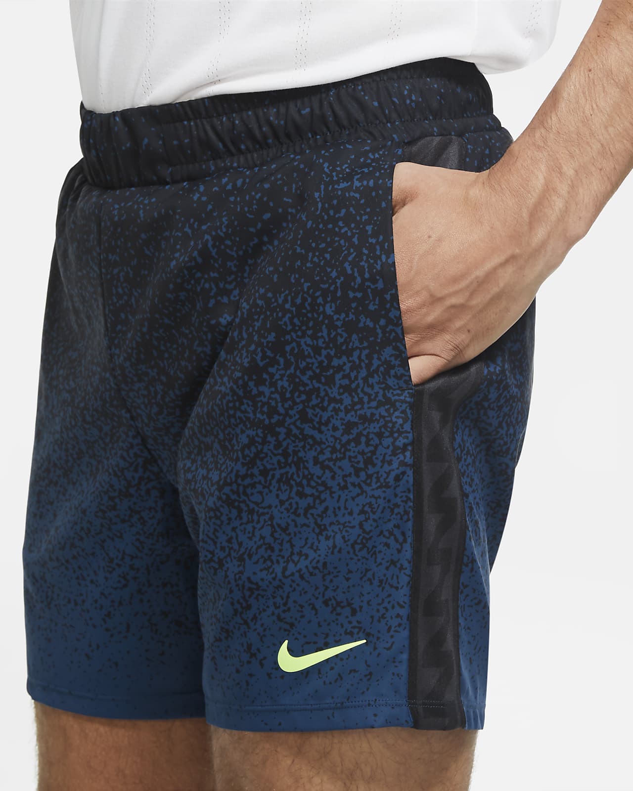 nike tennis mens shorts