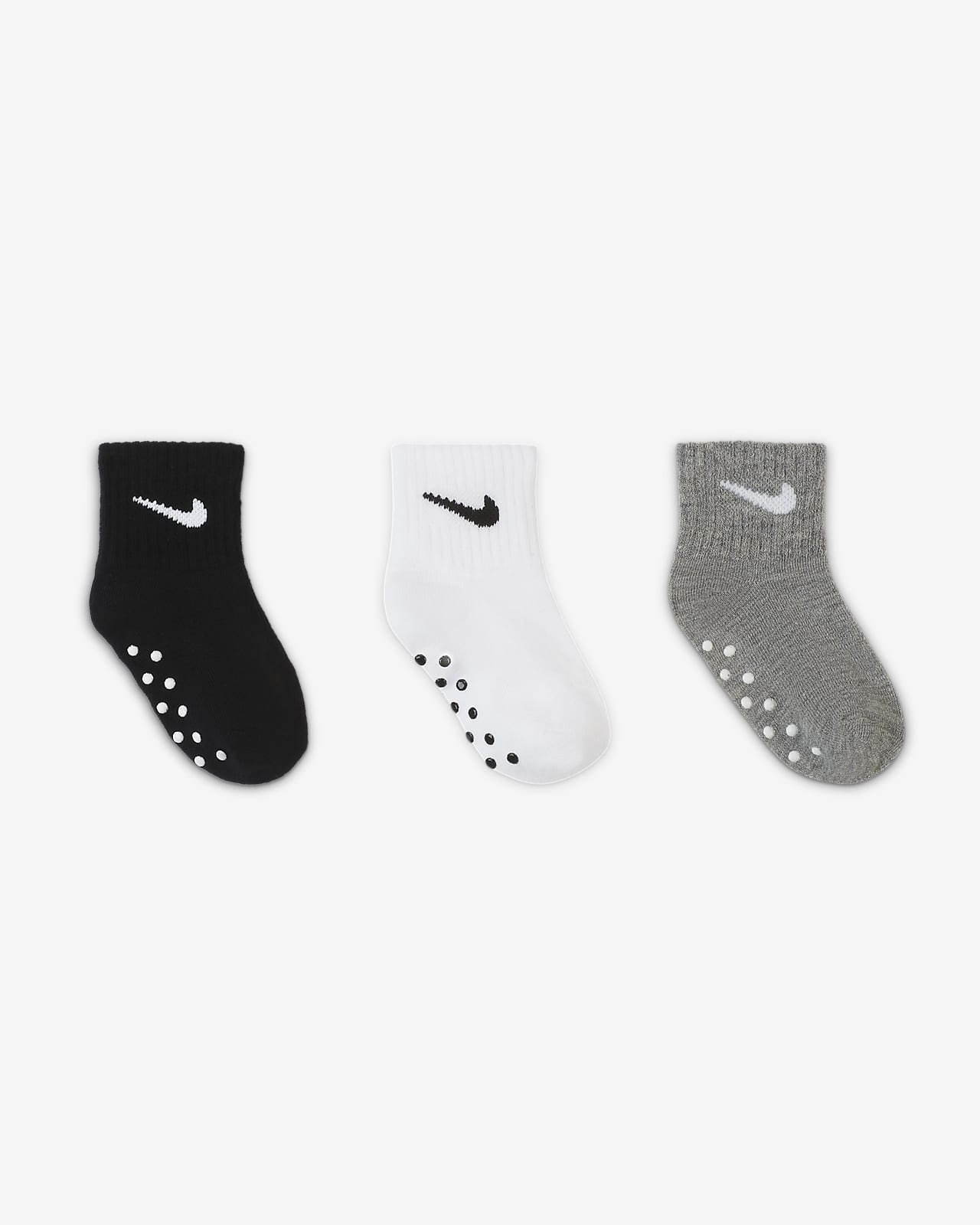 Jabeth Wilson Experto Escudriñar Calcetines hasta el tobillo para niños pequeños Nike (3 pares). Nike.com