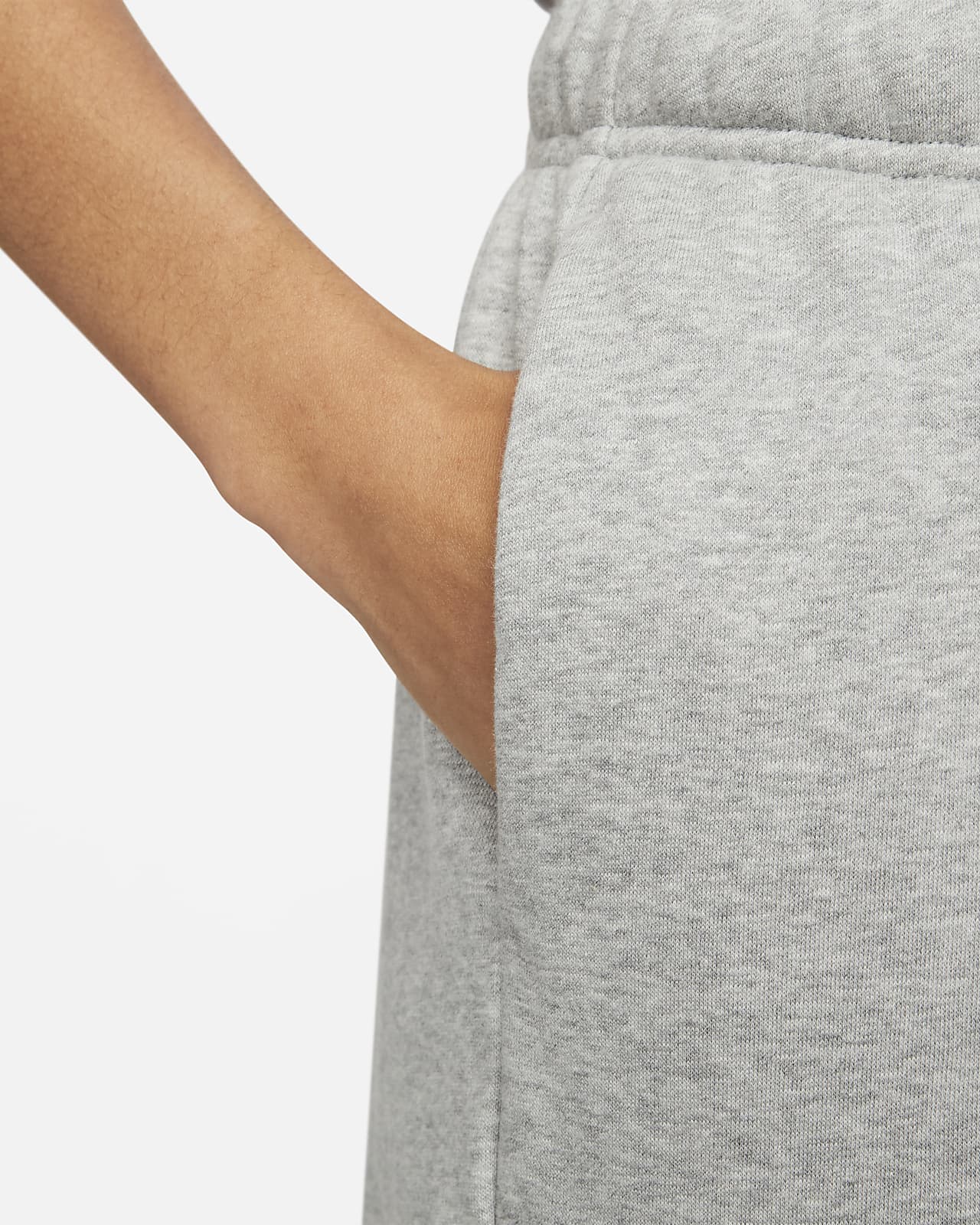 Nike Sportswear Club Fleece Women's MidRise Oversized Cargo Tracksuit