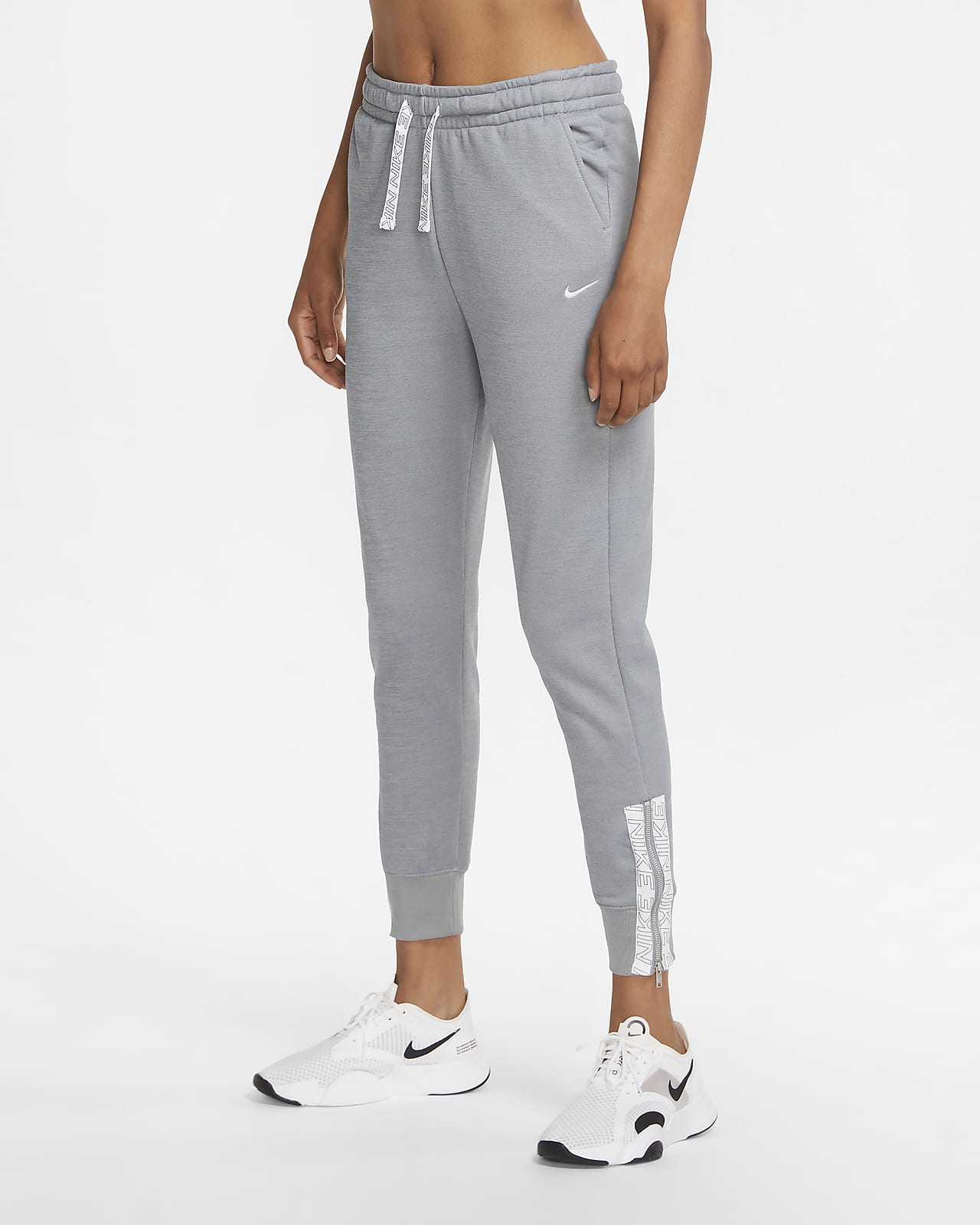 nike therma essential pants