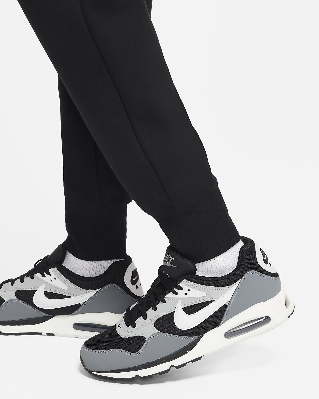 Pantaloni Nike Sportswear Swoosh Tech Fleece - Uomo. Nike IT