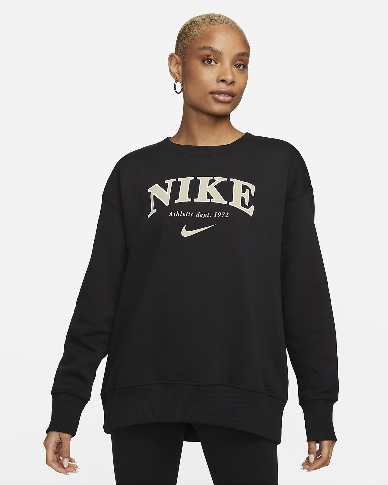 Nike Sportswear Fleece Oversized Crew-Neck Sweatshirt. Nike LU