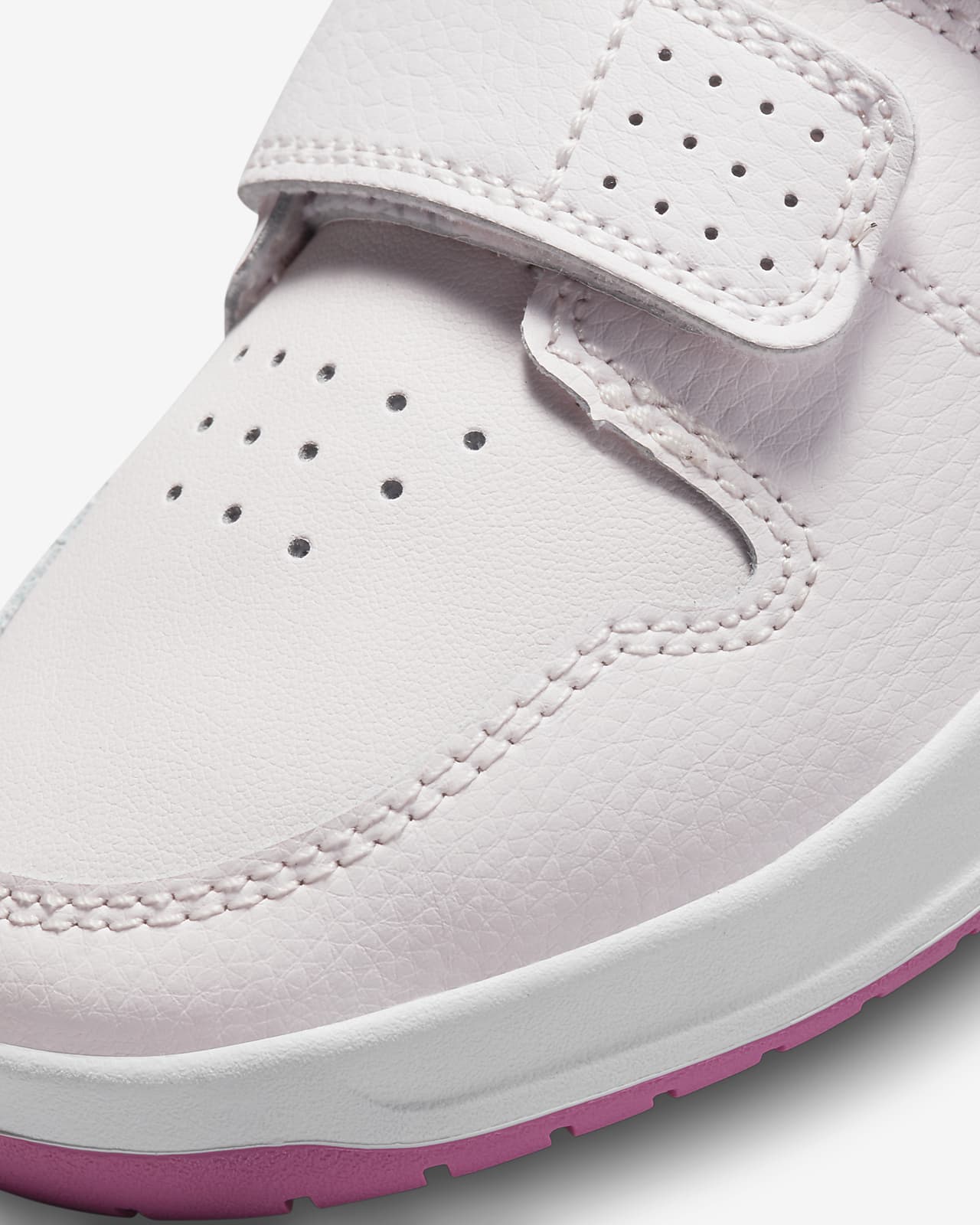 nike pico junior trainers