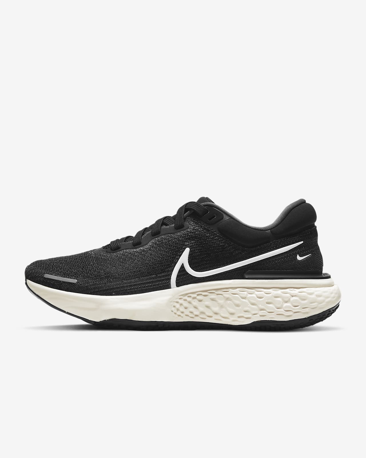 nike flyknit black and white womens