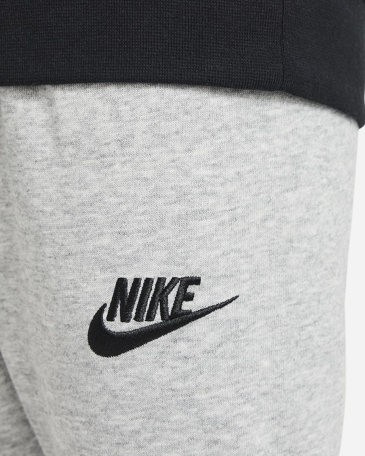 Conjunto de pants y sudadera hotsell nike