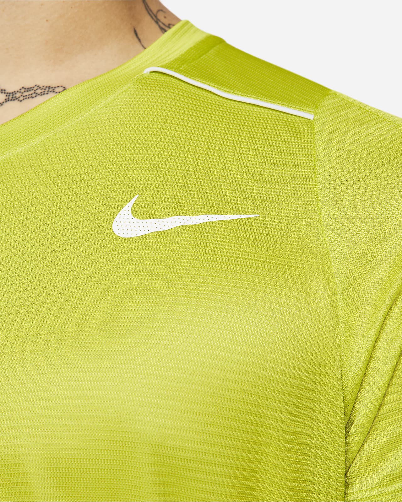 NikeCourt Dri-FIT Rafa Challenger Camiseta de tenis manga corta - Hombre. Nike ES