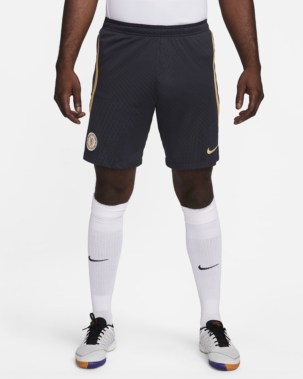Chelsea F.C. Strike Men's Nike Dri-FIT Knit Football Shorts