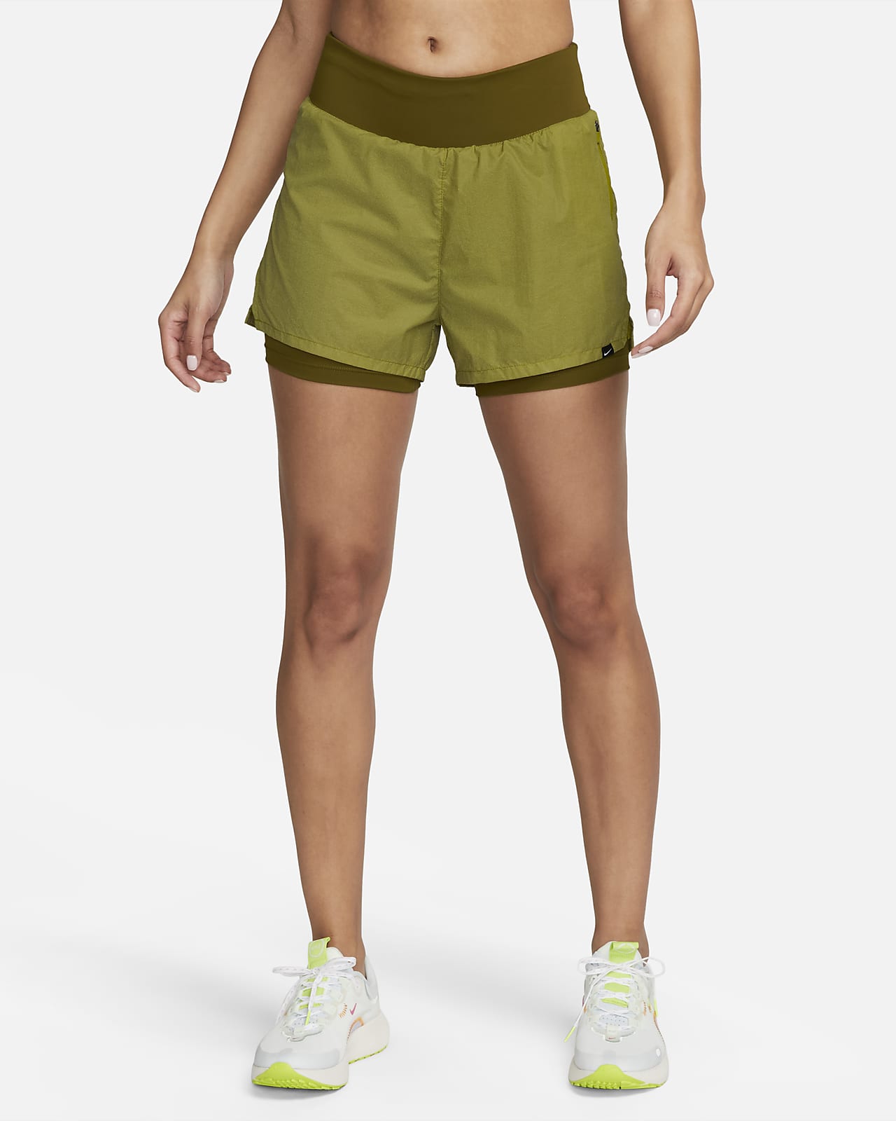 Nike Run Division Women's Mid-Rise 3 2-in-1 Reflective Shorts