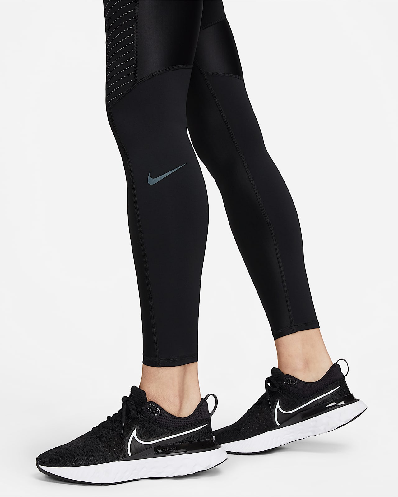 Nike Dri-FIT Run Division Epic Luxe 