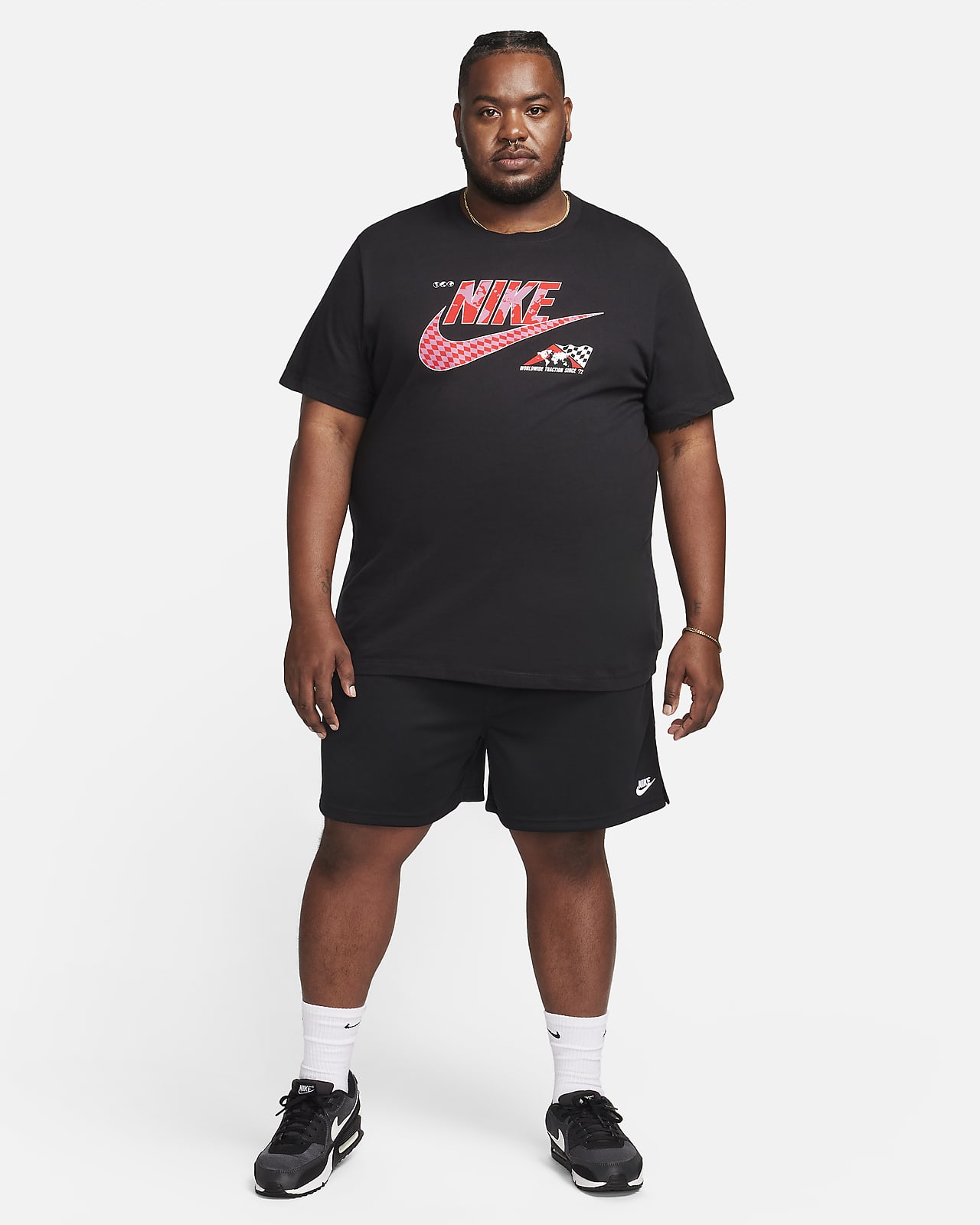 Nike best sale sportswear tee