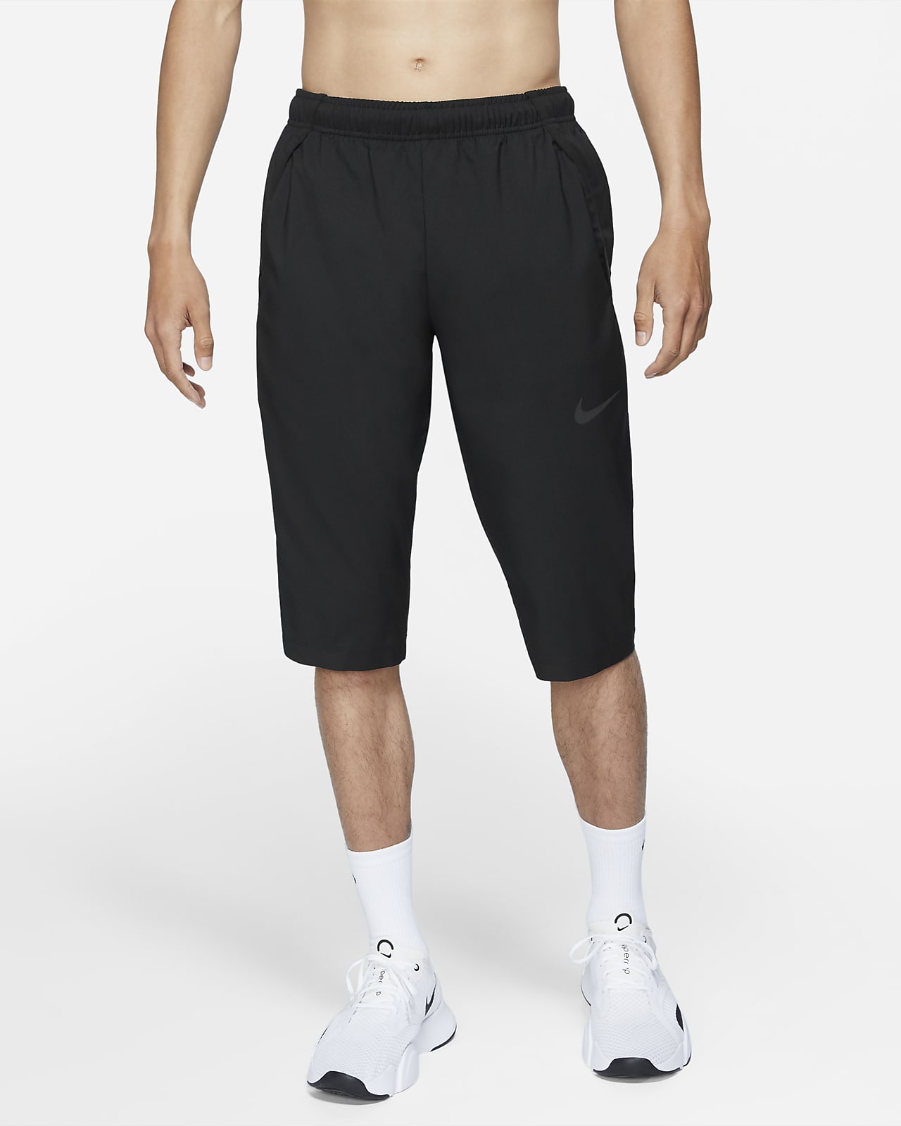 3 quarter shorts nike