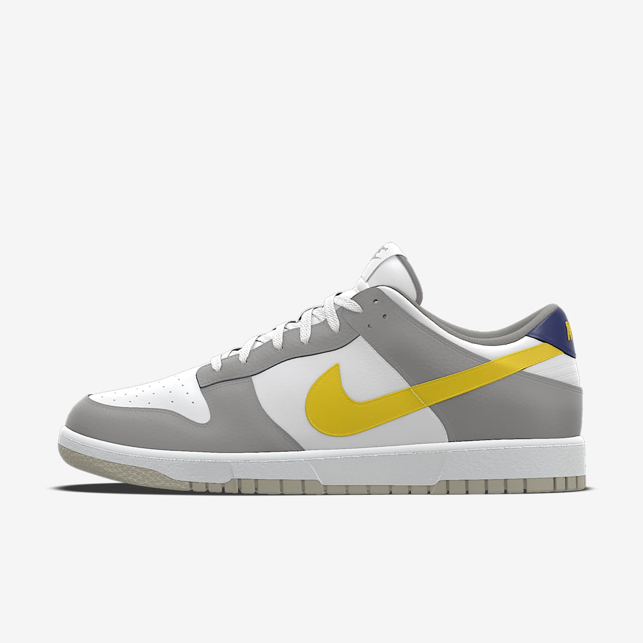 Nike Dunk Low By You egyedi női cipő