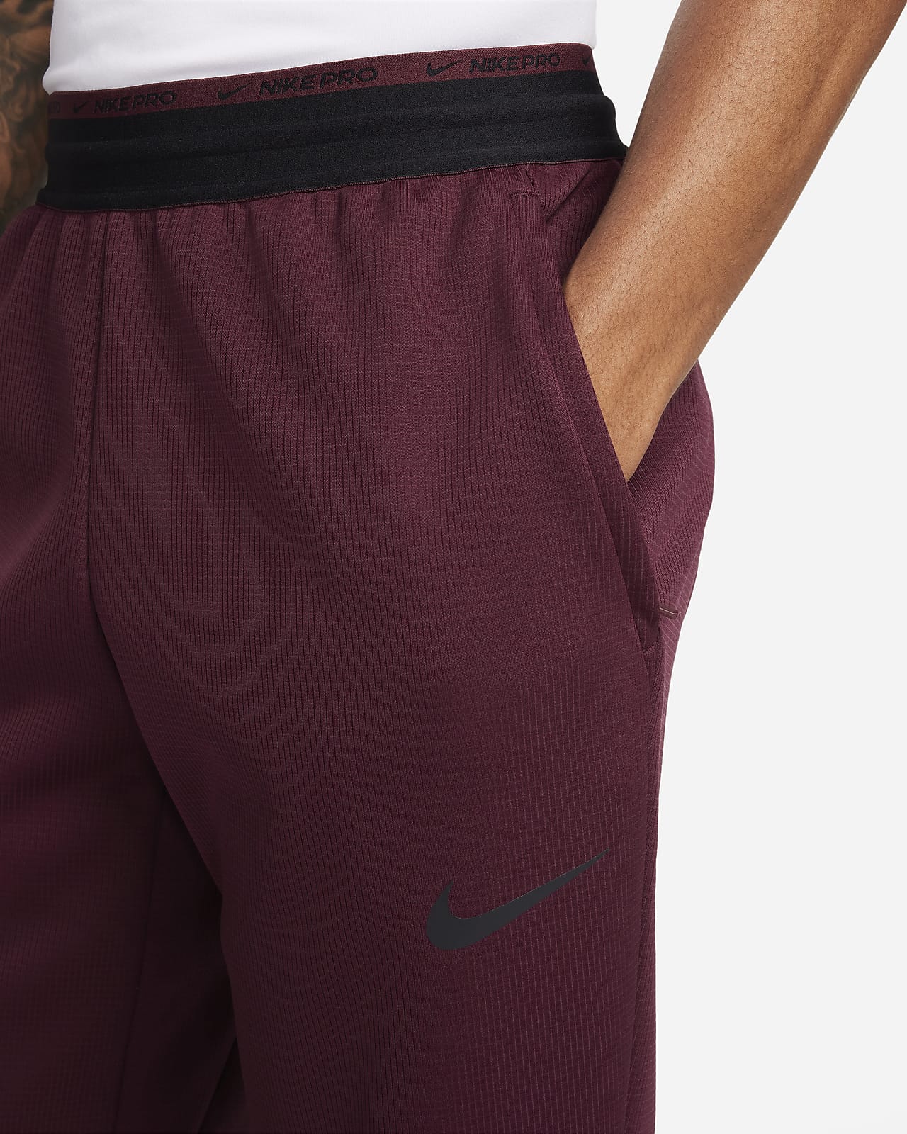 Nike Therma-fit Pants in Purple