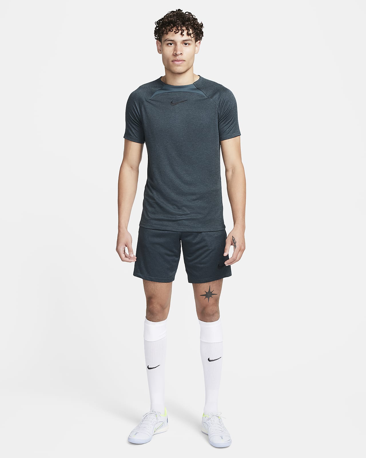 Mens nike hotsell academy shorts