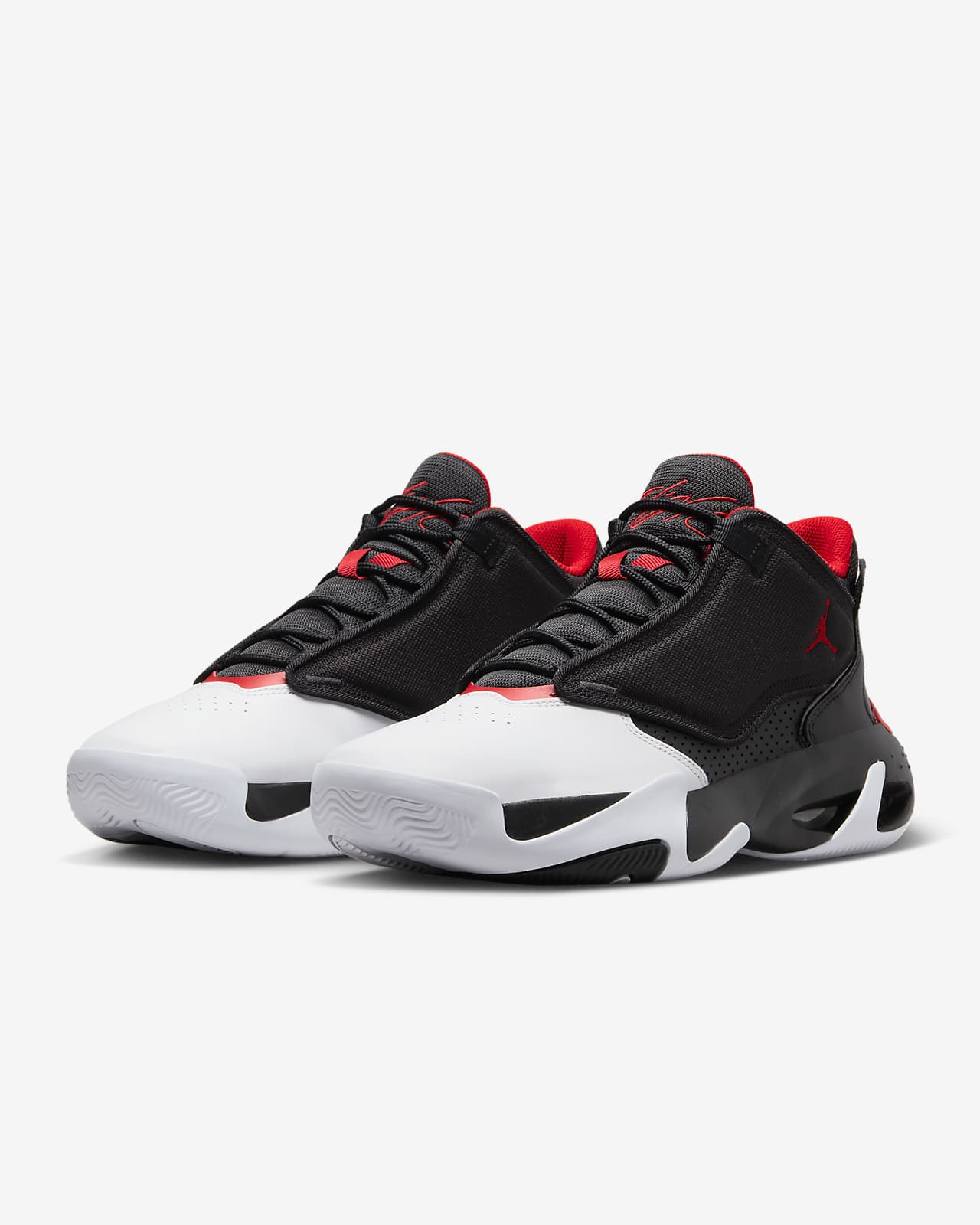 Jordan Max Aura 4 Herenschoenen. Nike BE