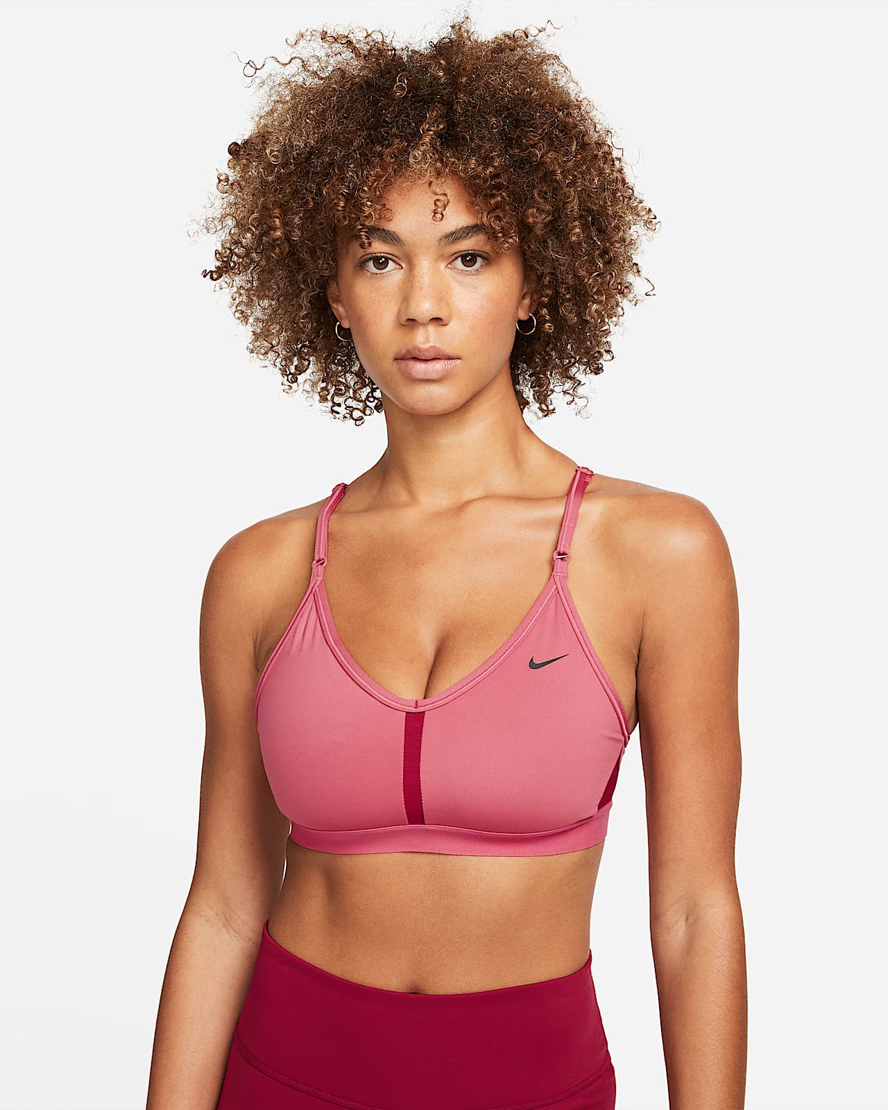 Nike Dri-FIT Indy Padded sport-bh met V-hals en lichte ondersteuning. Nike  NL
