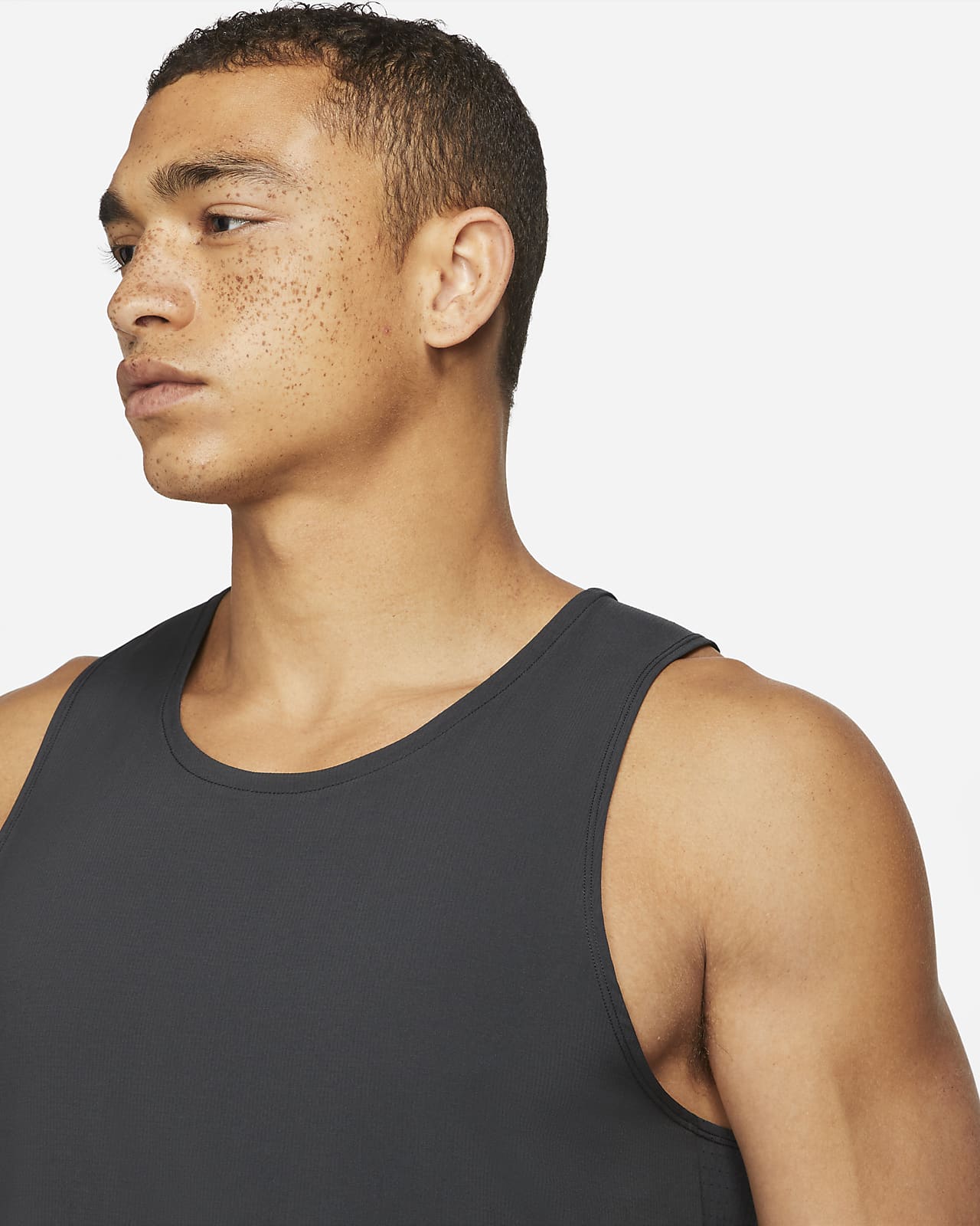 nike rise 365 trail tank