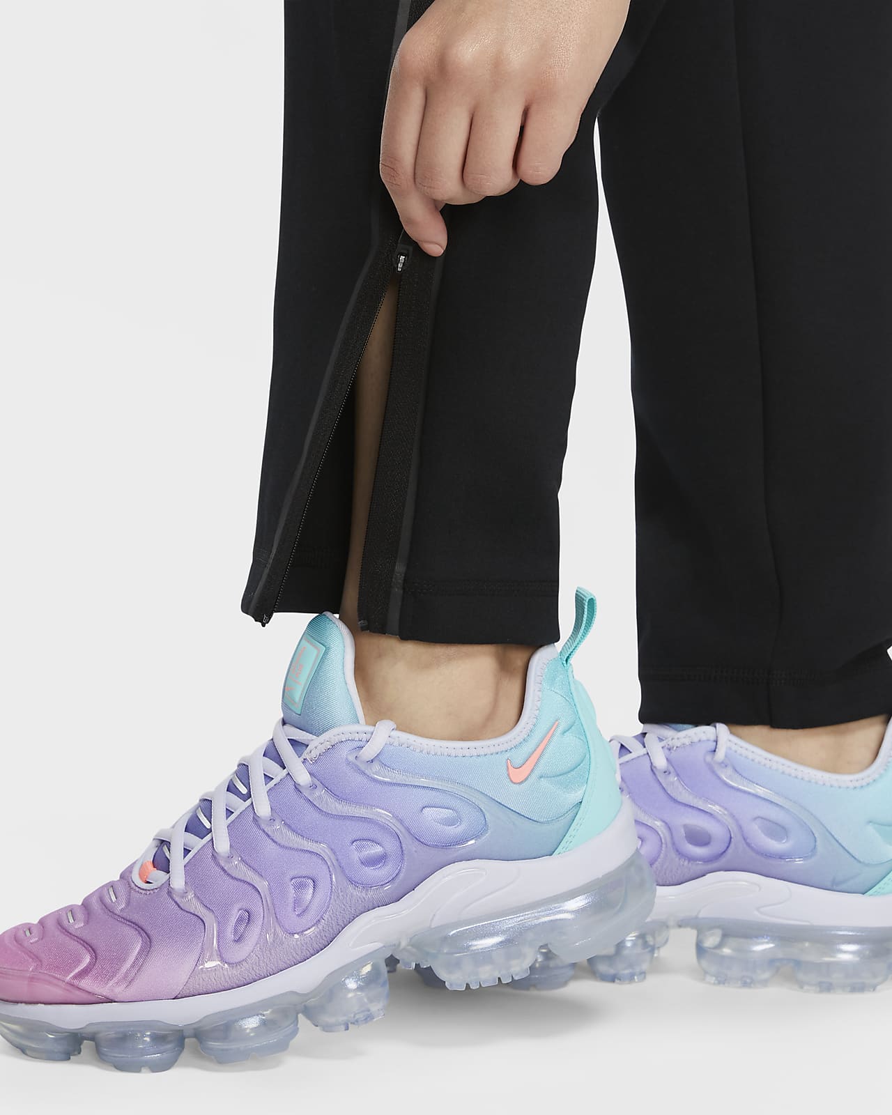 nike tech fleece women's pink