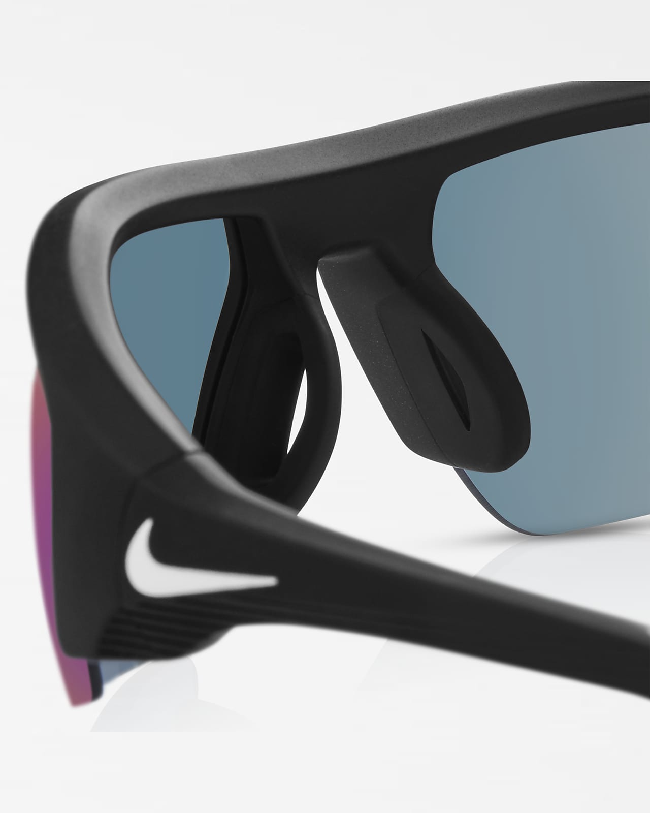 Lentes de sol Field Tint Nike Skylon Ace 22. Nike.com