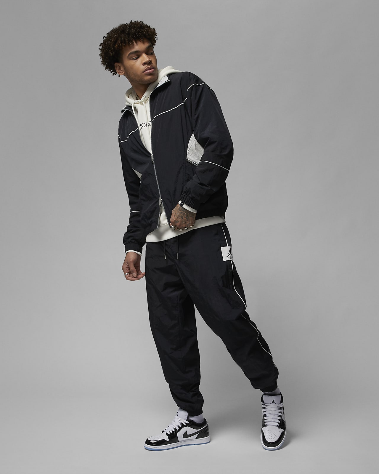Jordan Essentials Men's Warm-up Trousers. Nike CA
