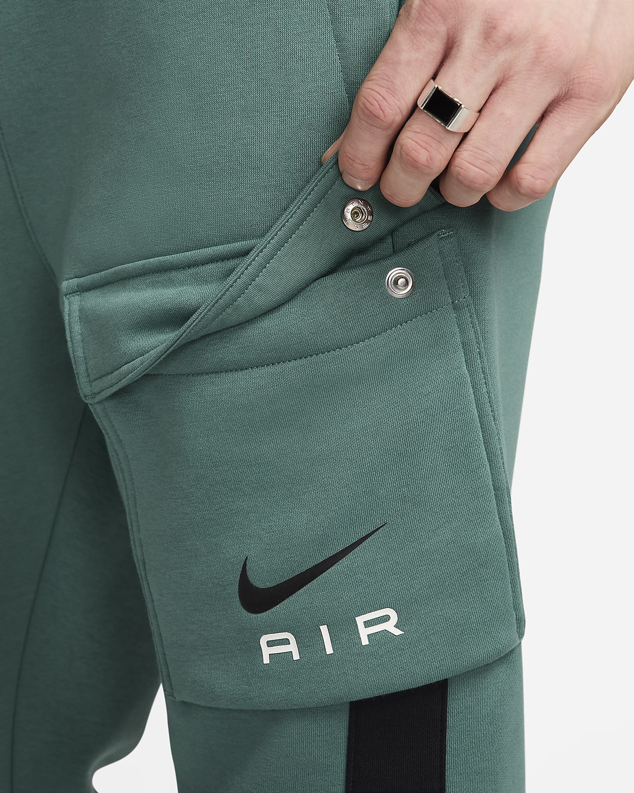 Calças cargo Nike Air Noir para Homens - FN7693-010