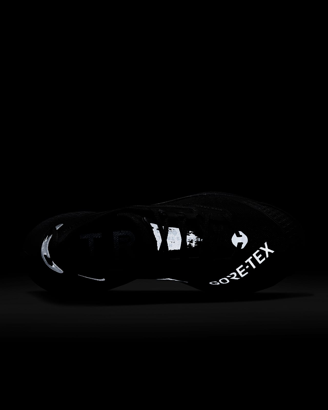 Женские водонепроницаемые кроссовки для трейлраннинга Nike Pegasus Trail 3  GORE-TEX. Nike RU