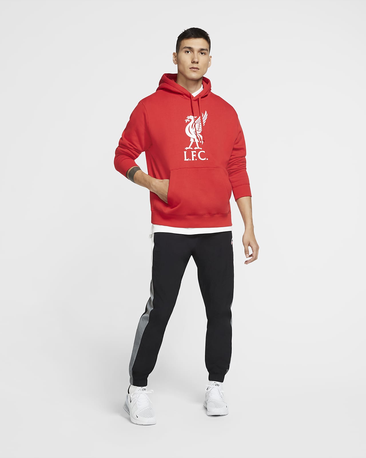 Liverpool FC Club Men's Pullover Hoodie. Nike.com