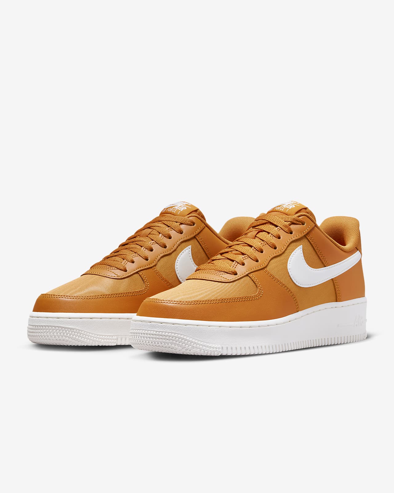 Shoes Nike AIR FORCE 1 07 LV8 2